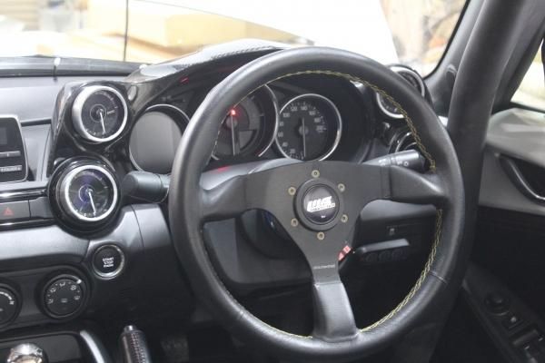 GARAGE VARY ND ROADSTER
追加メーターフード(カーボン)