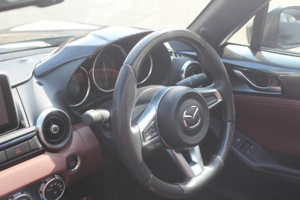 GARAGE VARY ND ROADSTER メーターフード