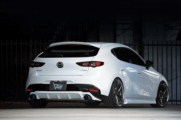 GARAGE VARY MAZDA3(BP)　リアディフューザー