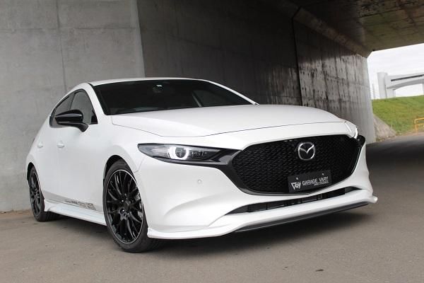 GARAGE VARY MAZDA3(BP)　フロントリップスポイラー+フロントスプリッターset(ウレタン+綾織カーボン)