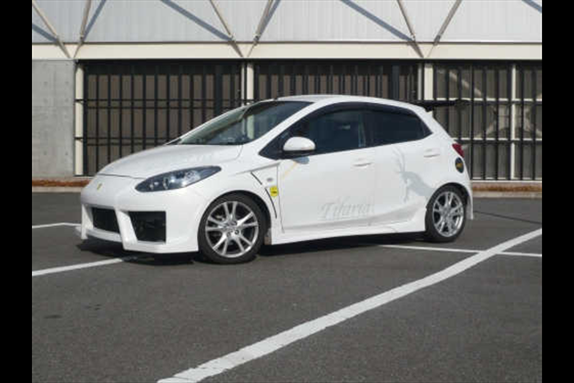 Tifaria Finezza MIO サイドステップ for デミオ DE