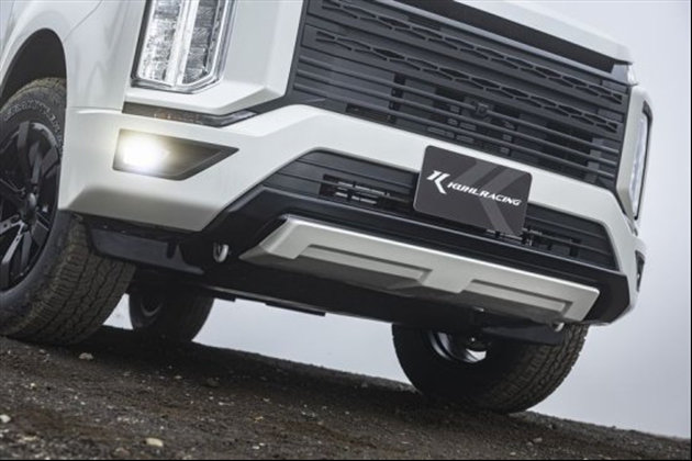 Kuhl Racing D5R-RS フロントディフューザー for CV#W デリカD:5