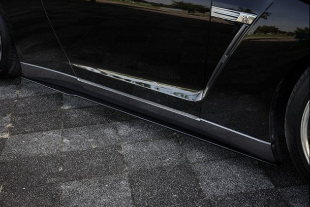 Kuhl Racing KRUISE Ver2 KR-35RRⅡ MY2008-2010前期型) サイドステップディフューザー for R35 GT-R