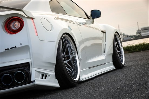 Kuhl Racing Ver3 35R-SSW R35GT-R　サイドディフューザー for R35 GT-R