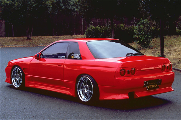 T&E VERTEX 2Door RearBumper（リヤバンパースポイラー） for スカイライン R32