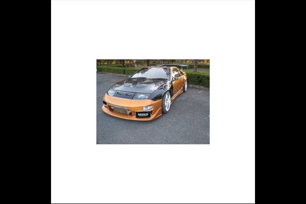 MISSION フロントワイドフェンダータイプ2FRP エアロパーツ for フェアレディZ Z32