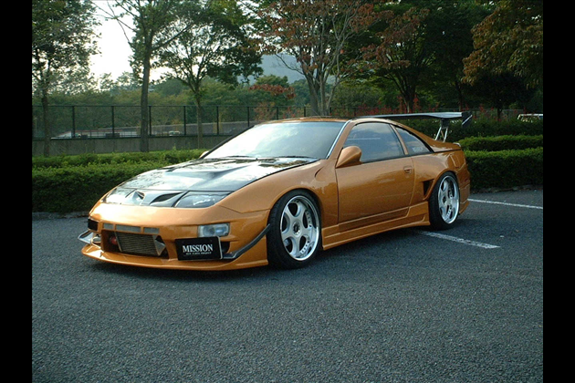 MISSION フロントワイドフェンダーFRP エアロパーツ for フェアレディZ Z32