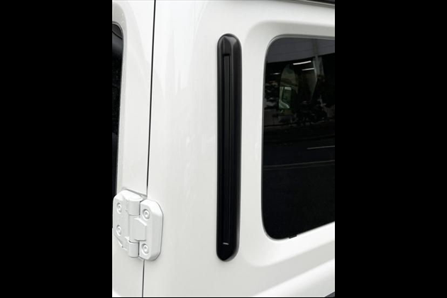 AERO OVER G62/G62S/G62L | ジムニー/シエラ/ノマド リアピラーダミーダクト for ジムニーノマド JC74W