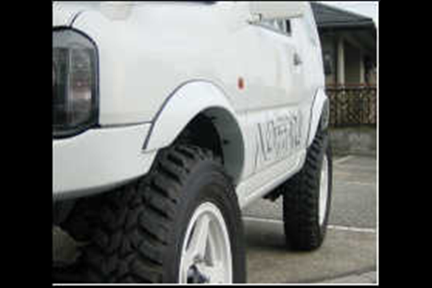 4WD PROJECT No FEAR!!オーバーフェンダー３５ｍｍ 白ゲル for ジムニー JB23