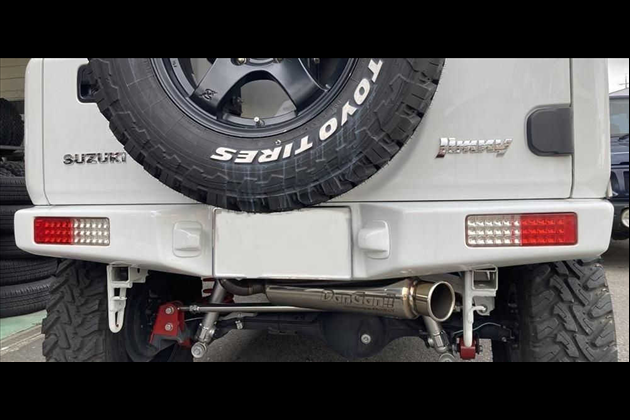 4WD PROJECT JB74用 DanGan!! FRPリアバンパー白ゲル for ジムニーシエラ JB74W