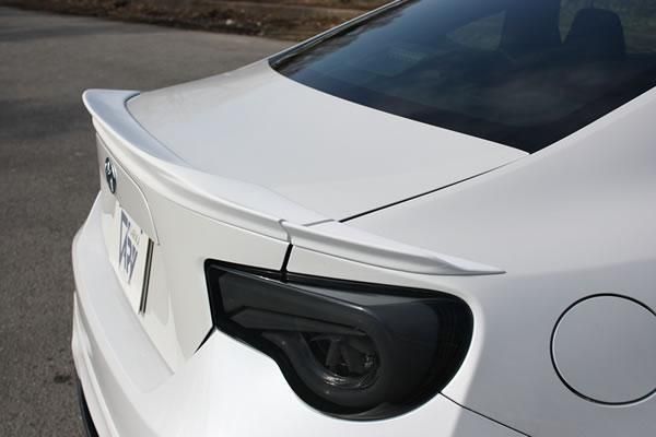 GARAGE VARY トランクスポイラー(FRP) for ZN6 86(前期後期共通)