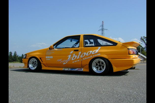 J-BLOOD サイドステップ ソフトFRP （左右セット） for カローラレビン AE86 前期/後期