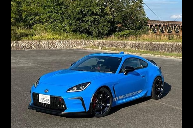 LEG MOTOR SPORT クラブスポーツ フロントリップスポイラー GT-4 (CFRP) for 86 ZN8