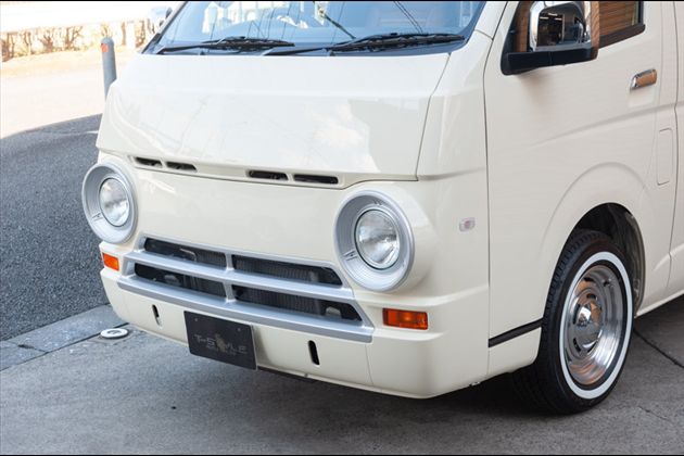 T-STYLE DODGE A100 フェイススワップキット(未塗装) for ハイエース 200系