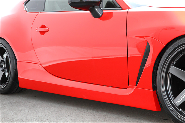 SHIBATA レーシング サイドステップ(L/R) ブラックゲルコート未塗装 for 86 ZN8