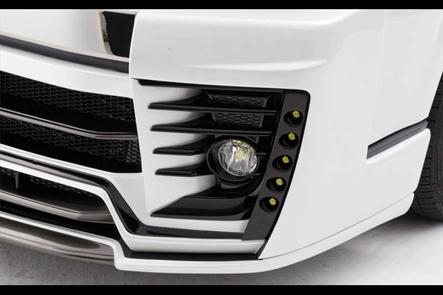Dynasty EXIST EVOフロントバンパー専用5連LEDデイライトBUILT IN COVER for ハイエース 200系 4型以降 ナローボディ