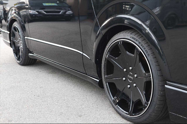 Dynasty Identity 20mmダウン9mmオーバーフェンダー for ハイエース 200系 4型以降