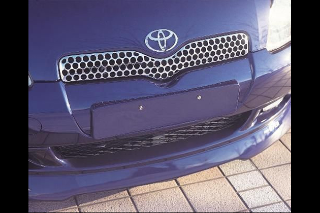 AERO OVER 10系用ユーロプレートベースfor ヴィッツ SCP10， NCP10 前期モデル（1999年1月～2001年11月）