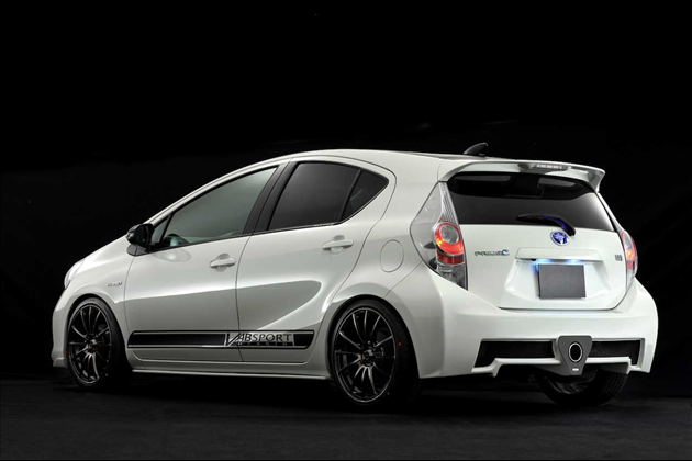 VAB SPORT REAR BUMPER SPOILER FRP未塗装 for アクア 前期・中期
